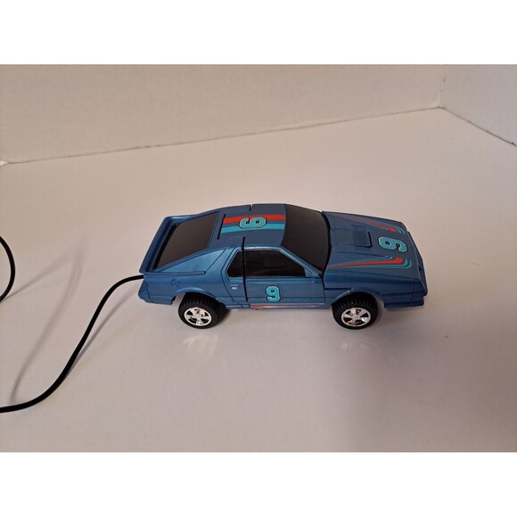 Instant Auto-change Model 8527-C Robot Toy In Working Condition - Picture 8 of 11